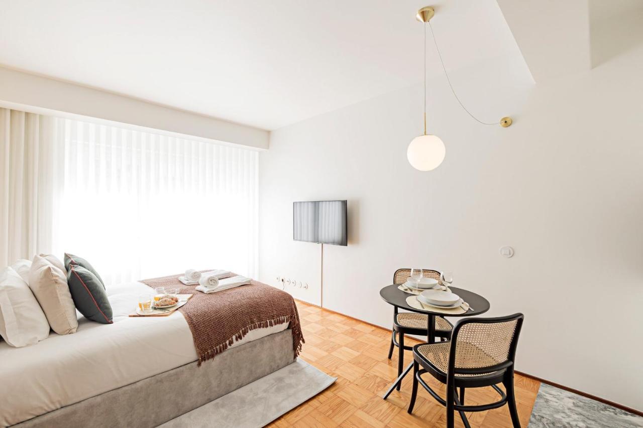 Ceuta Studio Apartments By Lovelystay OOporto Exterior foto