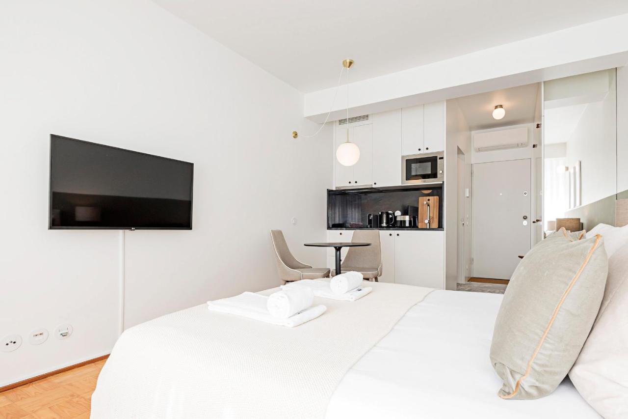 Ceuta Studio Apartments By Lovelystay OOporto Exterior foto