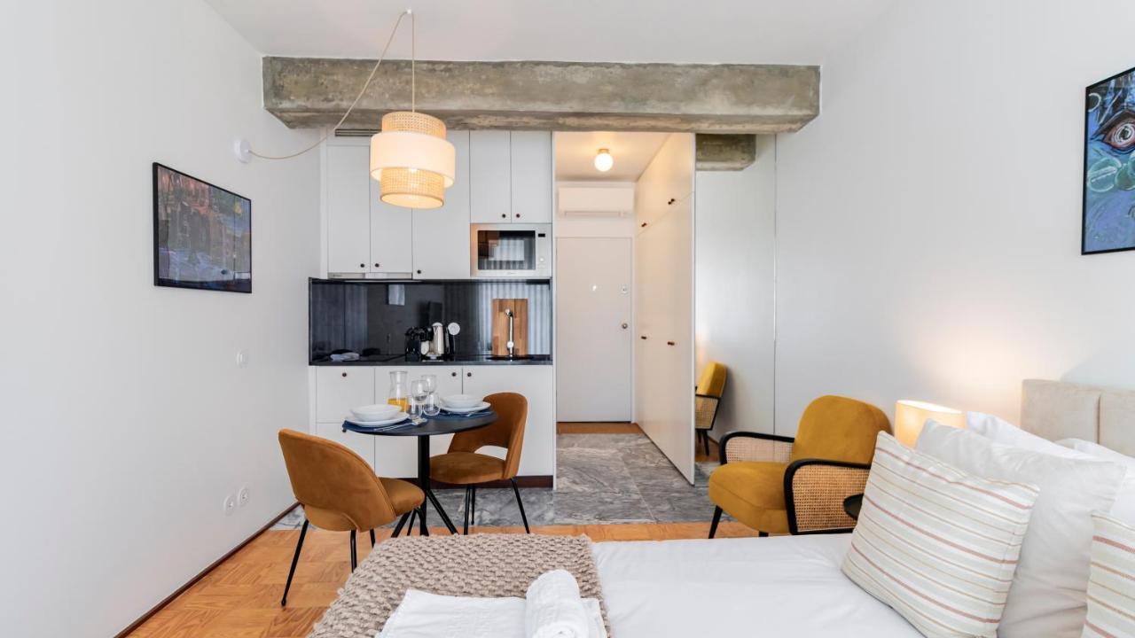 Ceuta Studio Apartments By Lovelystay OOporto Exterior foto