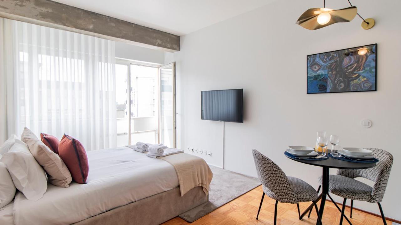 Ceuta Studio Apartments By Lovelystay OOporto Exterior foto